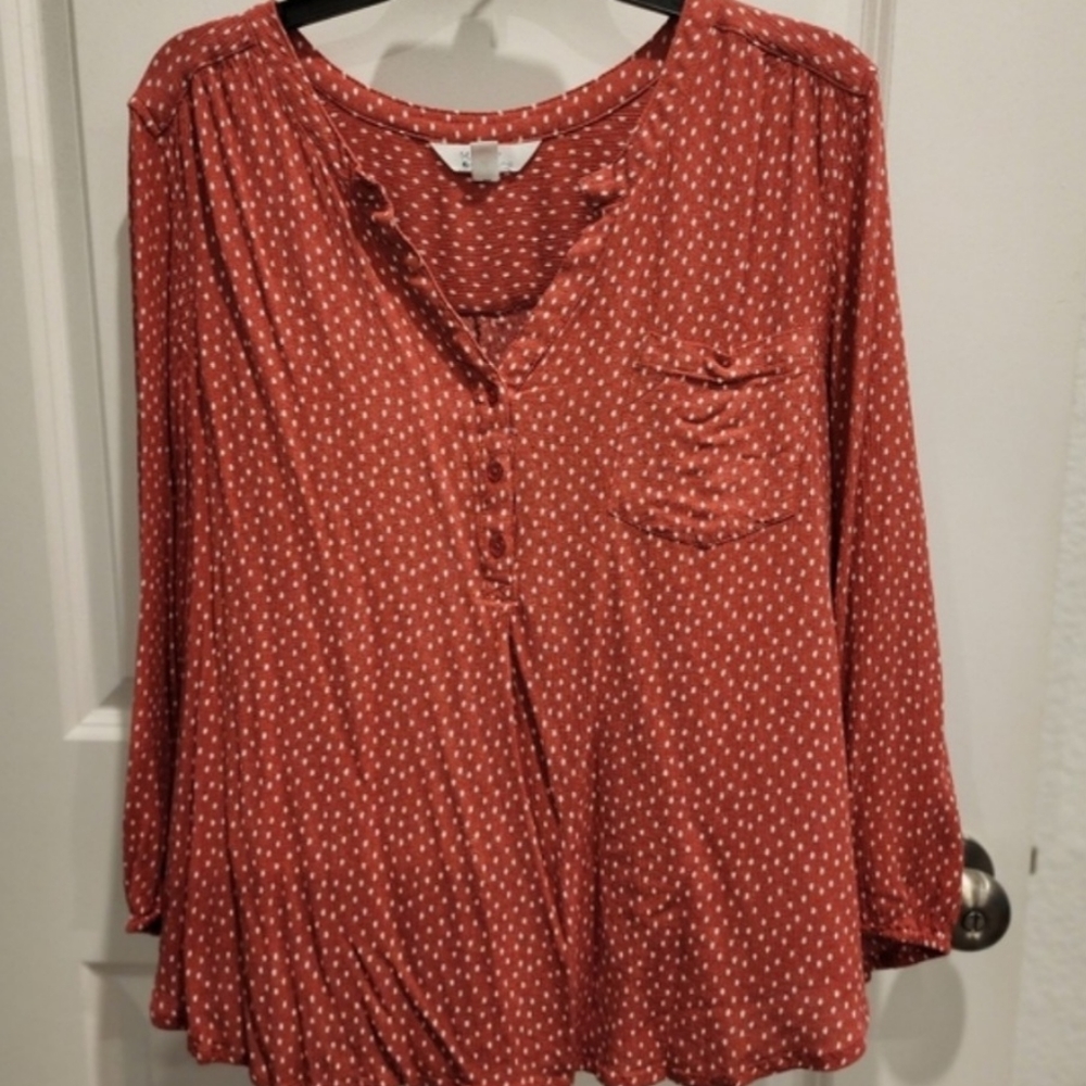Market spruce dressy top